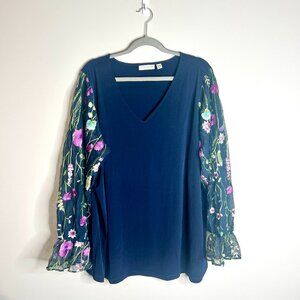 Susan Graver Navy Blue Liquid Knit Blouse Floral Embroidered Lace Sleeves Sz 2X
